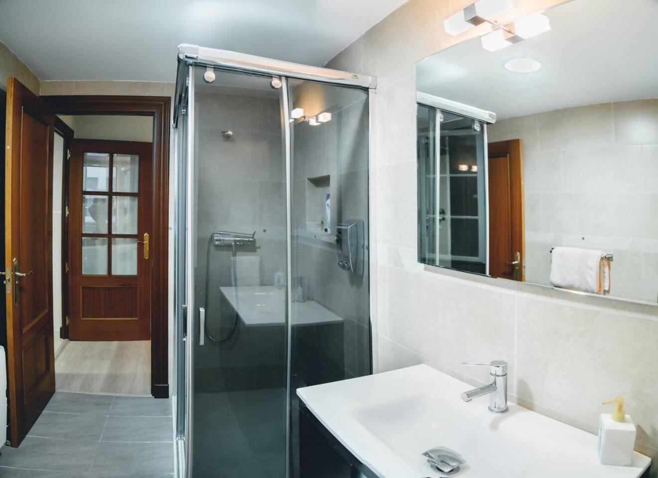 Home4U Arandas Centro Granada Ngoại thất bức ảnh